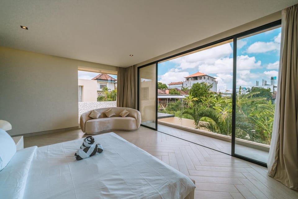 Minimalist Paradise: Tranquil Canggu Villa Ummi Villa in North Kuta