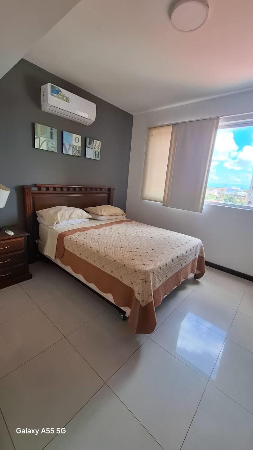 Luxury Apartment -3 bedrooms Apartment in Santa Cruz de la Sierra
