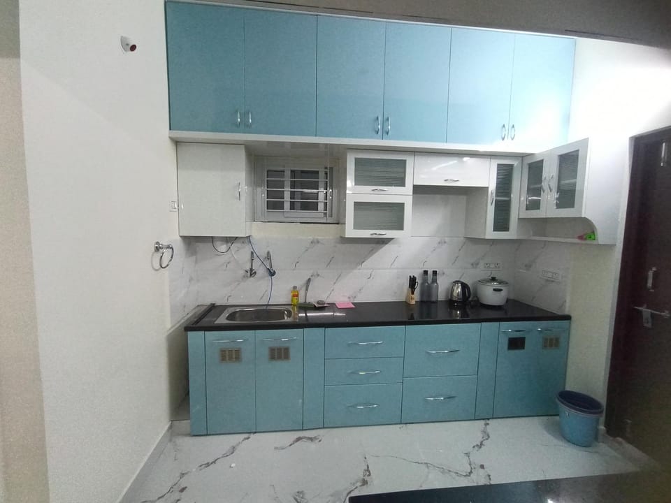 Servostay KPHB Phase 15 New Stunning 3 BHK - 3rd Floor Apartment in Hyderabad