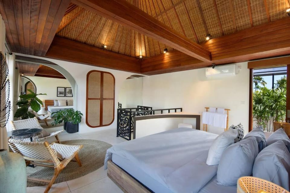 Villa Pawikan Gorgeous 4 beds villa in the heart of Seminyak Villa in North Kuta