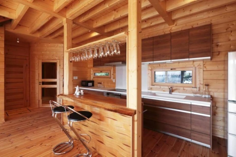 浅間山を眺めるフインランドログハウス ポーラーハウス軽井沢 Villa in Karuizawa