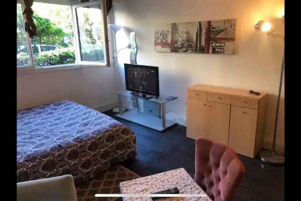 Charming studio,Paris 14 eme Apartment in Paris
