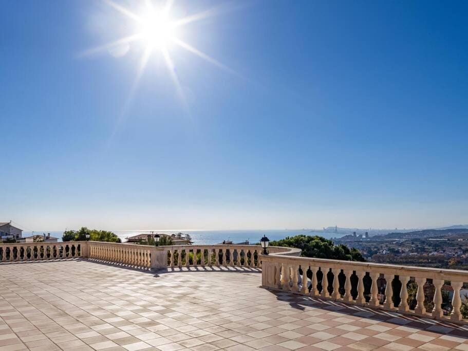 Nearby landmark, View (from property/room), Balcony/Terrace, Sea view