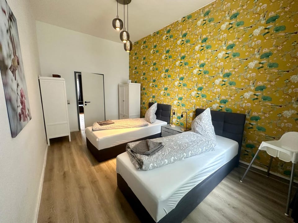 Bed, Bedroom, wardrobe