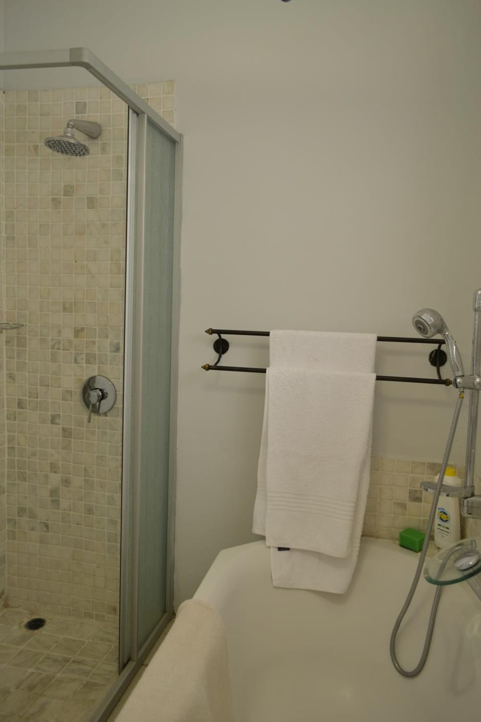 Lonehill - Suite 5 Apartment in Sandton