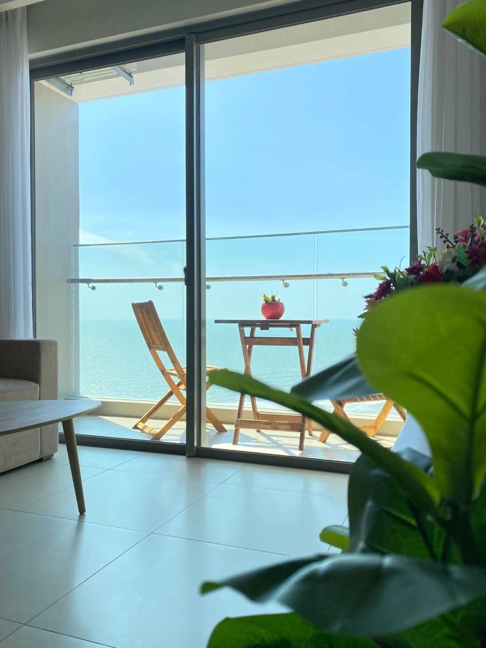 Patio, Day, Natural landscape, View (from property/room), Balcony/Terrace, Balcony/Terrace, Living room, Seating area, Dining area, Sea view