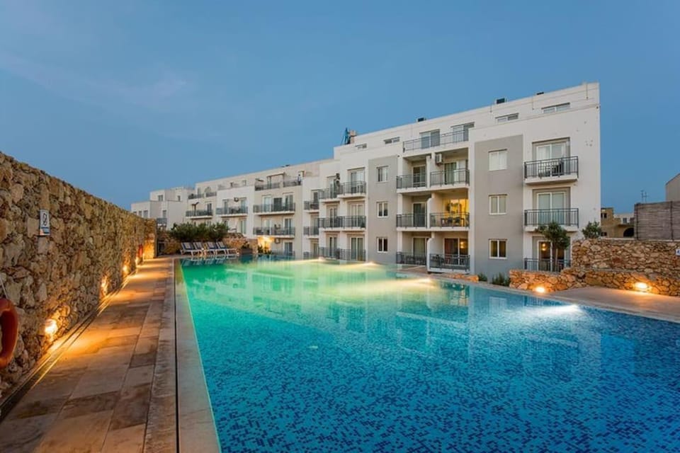 Pool view, Swimming pool, Swimming pool
