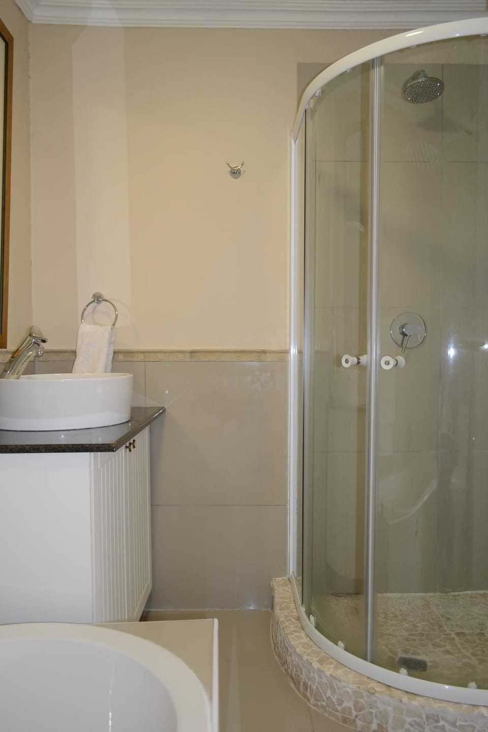 Lonehill - Suite 1 Apartment in Sandton