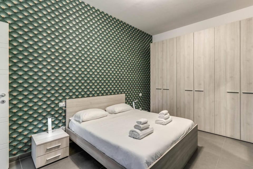 New Flat Near Termini Station Apartment in Rome