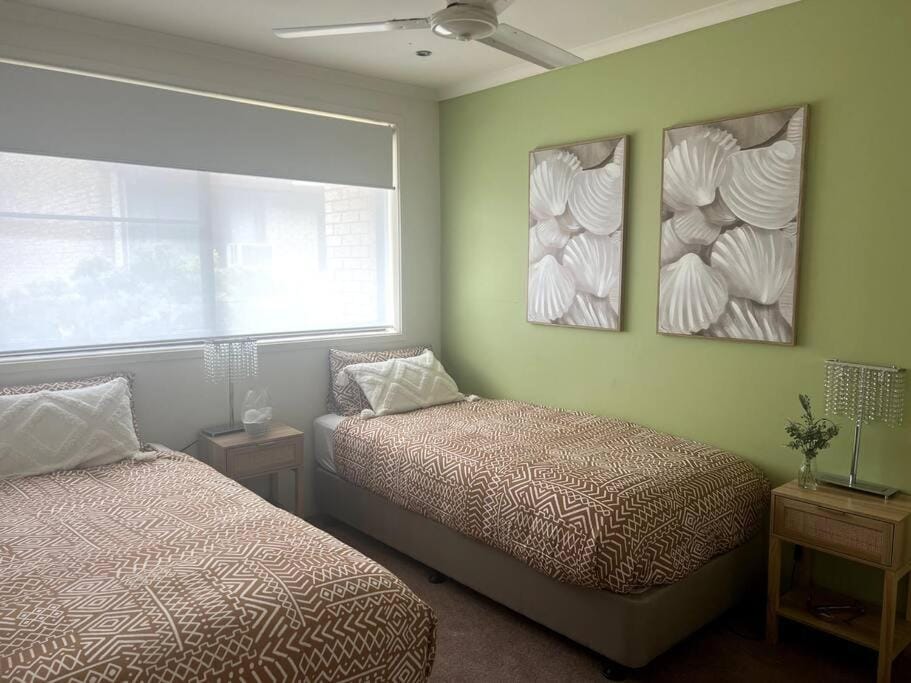 A touch of lux in the Redlands! Villa in Capalaba