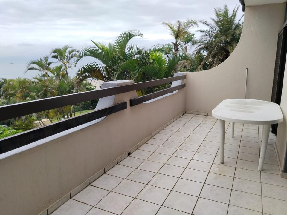 View (from property/room), Balcony/Terrace, Sea view