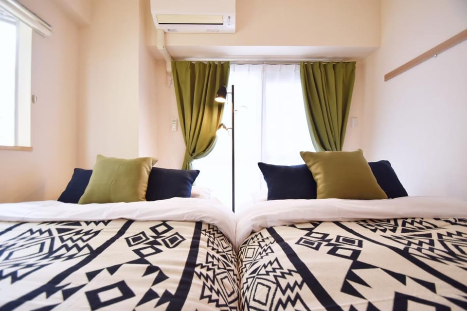 カモミール西町201 Apartment in Naha