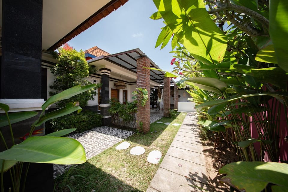 Property building, Garden, Garden view