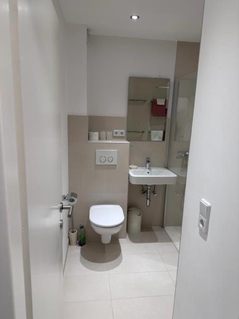 Studio 69 mit Hallenbad und Sauna by MoniCare Apartment in Seefeld