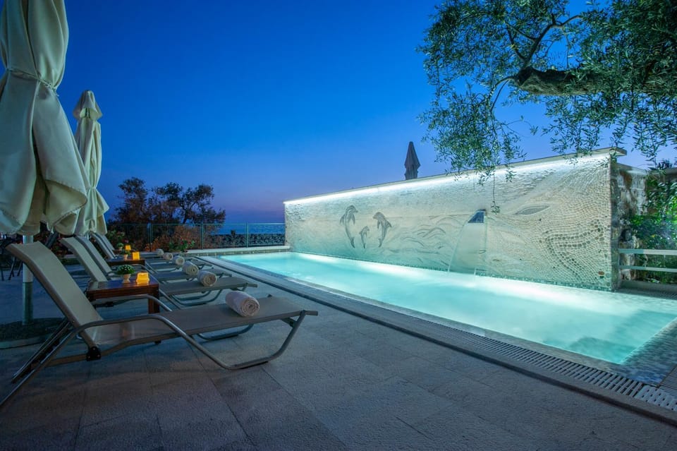 Pool view, Swimming pool, Swimming pool, Family