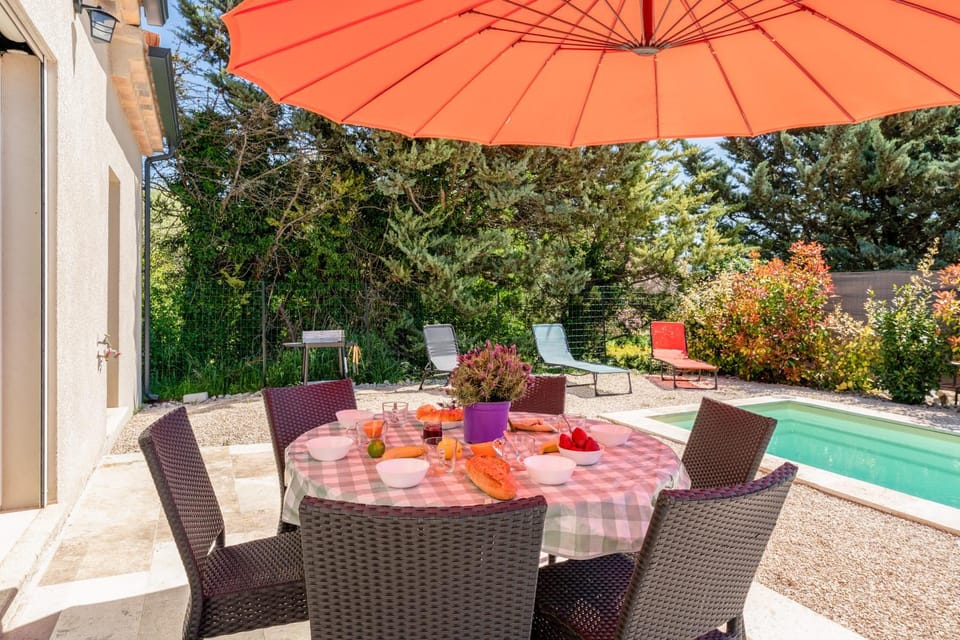 Patio, BBQ facilities, Dining area