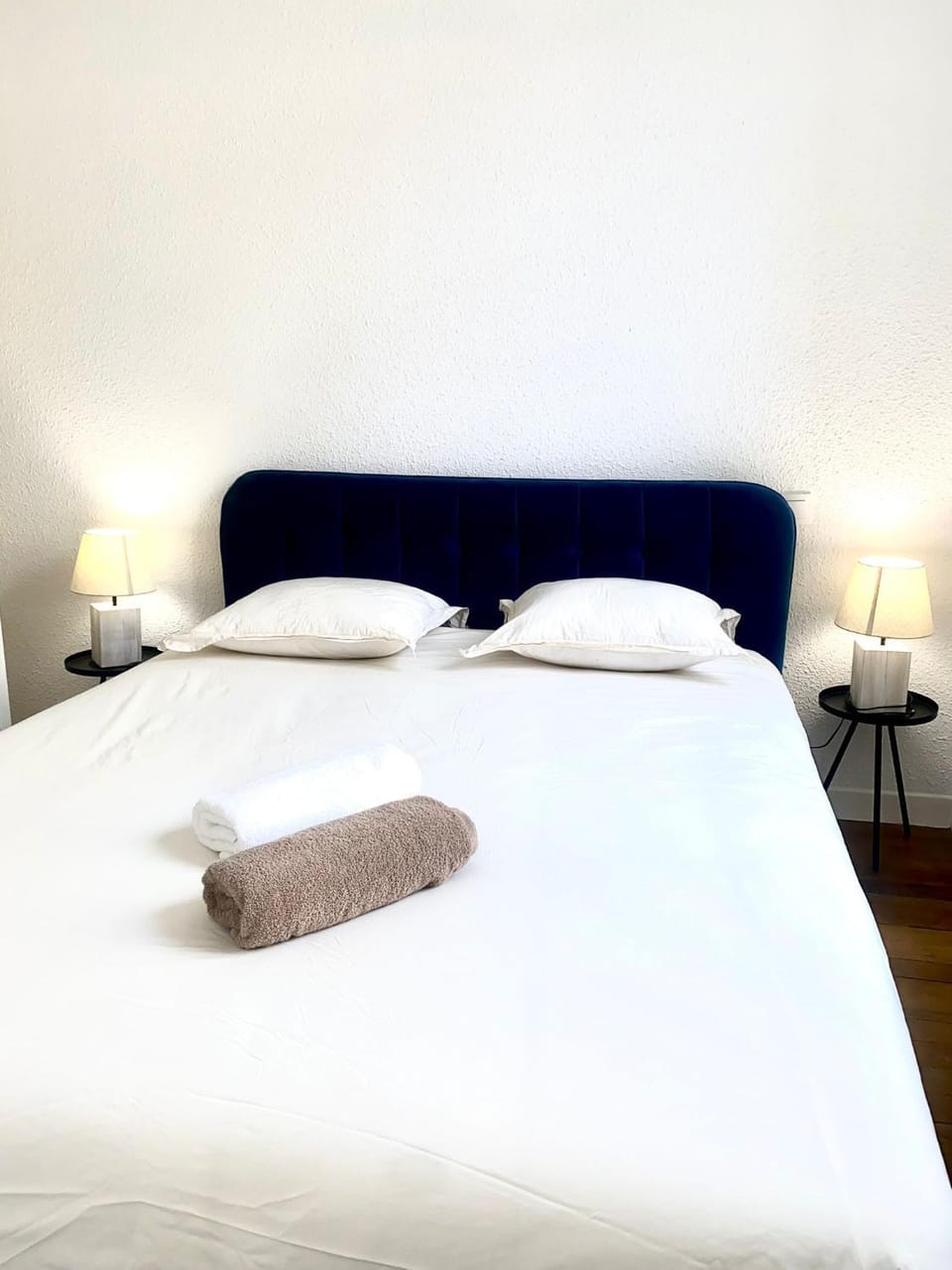 *Chic & Basic T3* place Carnot Apartment in Carcassonne