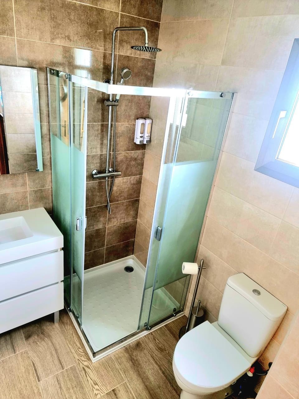 Shower, Bathroom