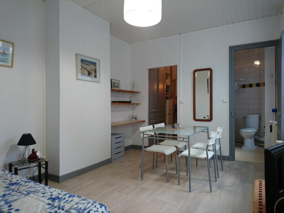 Studio N°4 Boston Conciergerie Leroy Apartment in Hauts-de-France