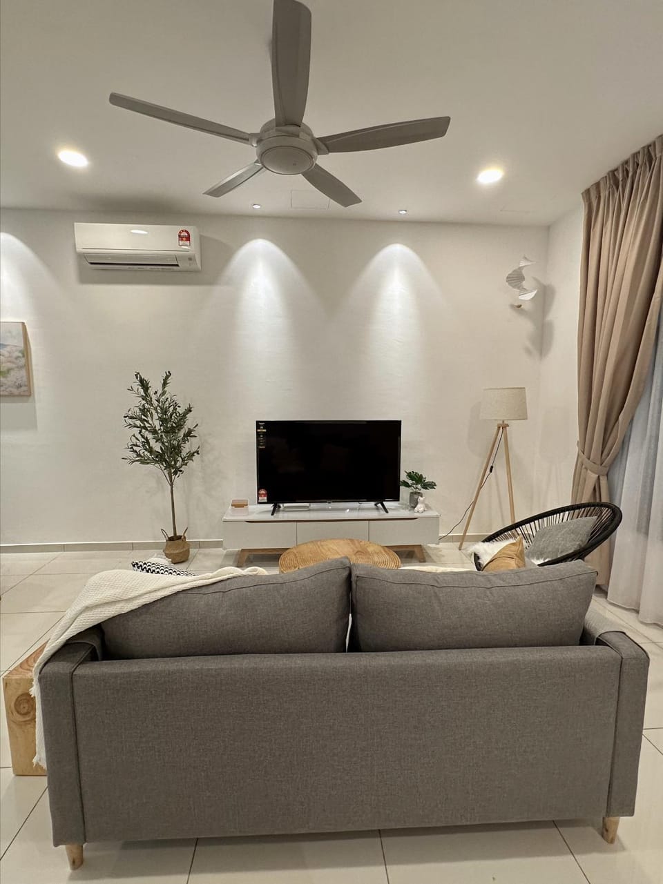 Cozy Retreat @ Austin Landed House JB/ Aeon/ IKEA House in Johor Bahru