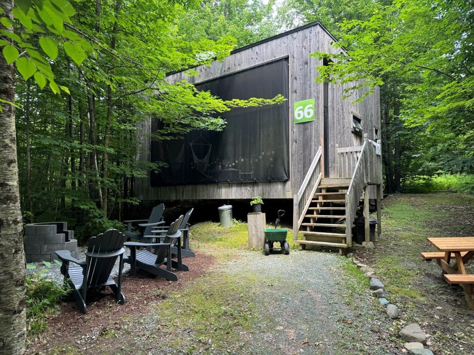 Cabin Zoobox des cervidés Cabin in Quebec