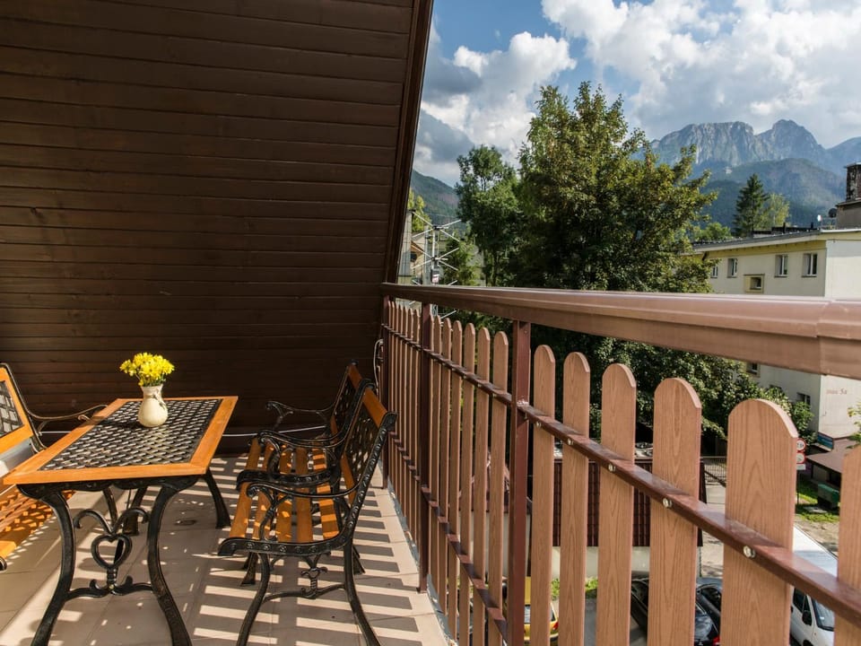 udanypobyt Apartamenty Orkana Park Centrum Apartment in Zakopane