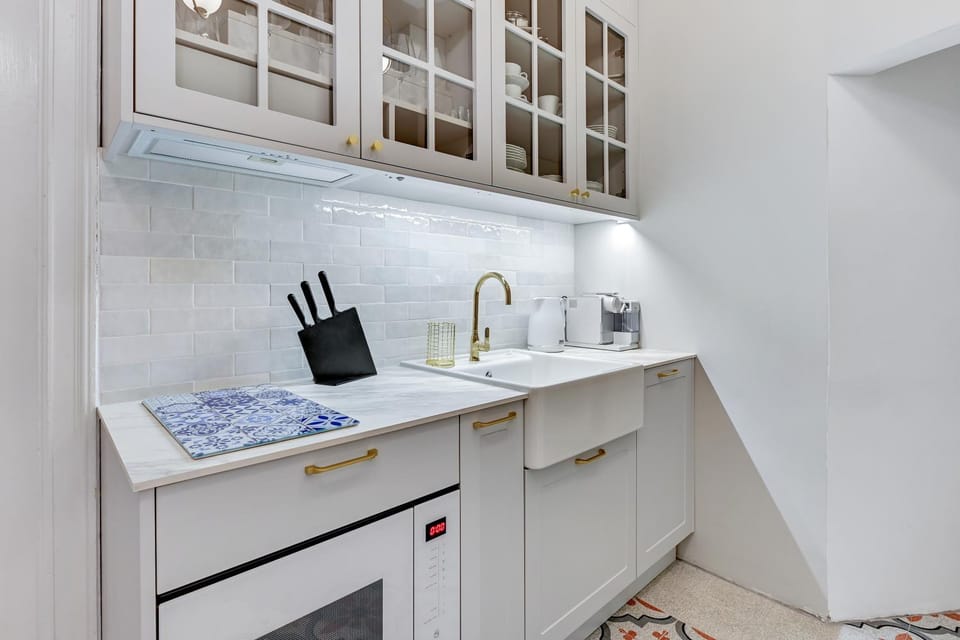 Kitchen or kitchenette, minibar, pet friendly, stove