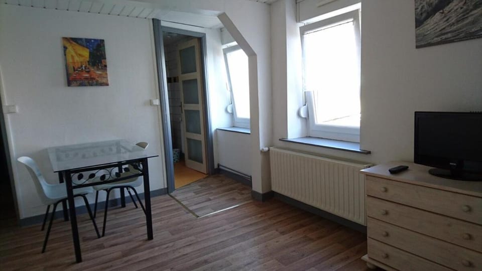 Studio N°5 Boston Conciergerie Leroy Apartment in Hauts-de-France