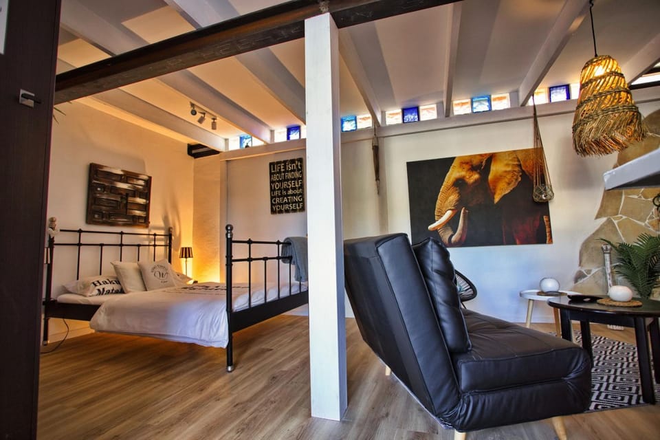 Living room, Bedroom