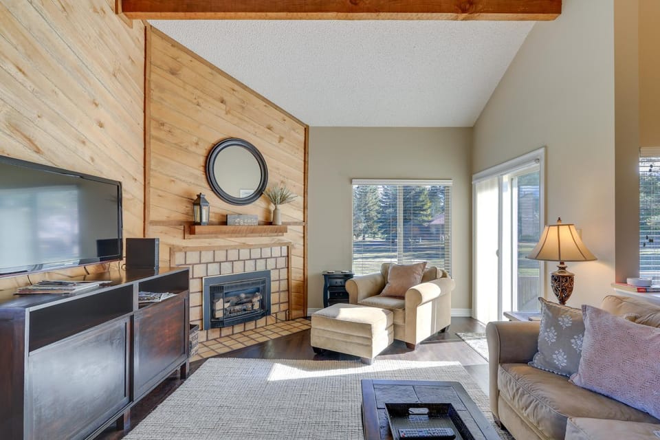 Dog-Friendly Pagosa Springs Condo Near Hot Springs House in Pagosa Springs