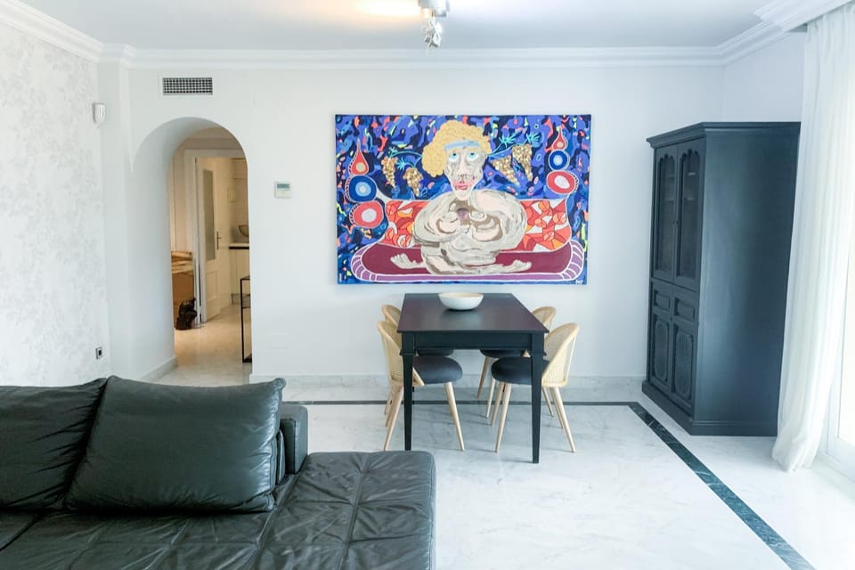 Living room, Dining area