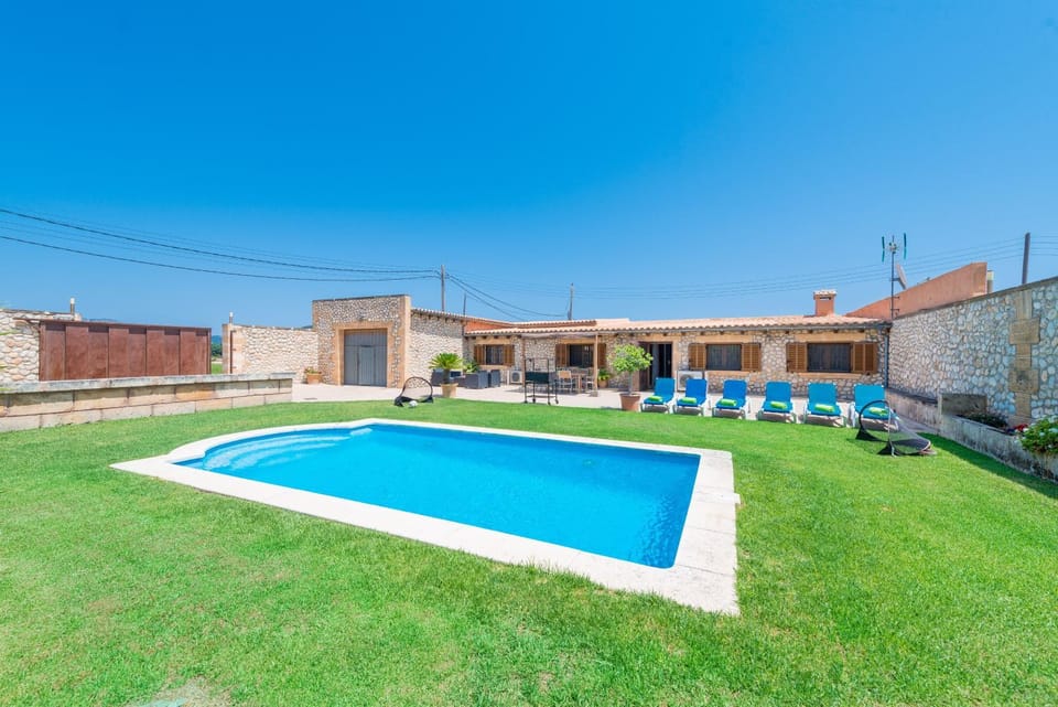 Garden, Swimming pool, Swimming pool