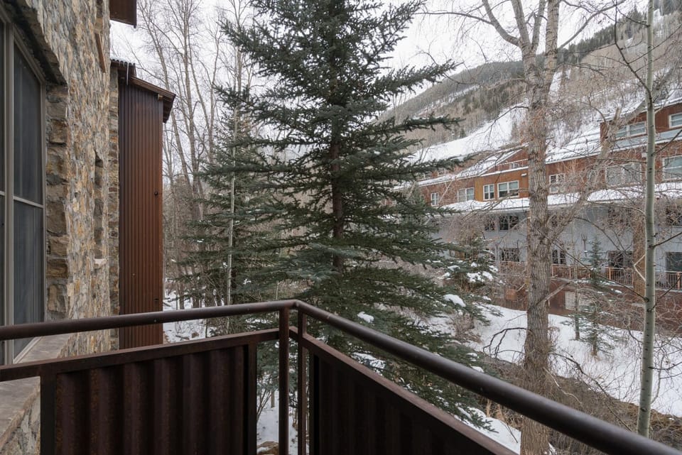 River Club 207 Apartment in Telluride