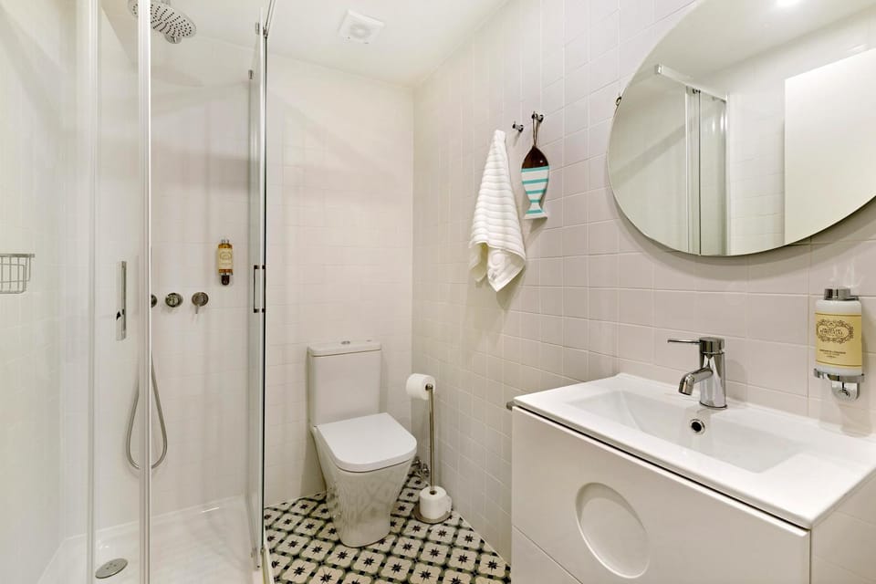 Bathroom, Living room