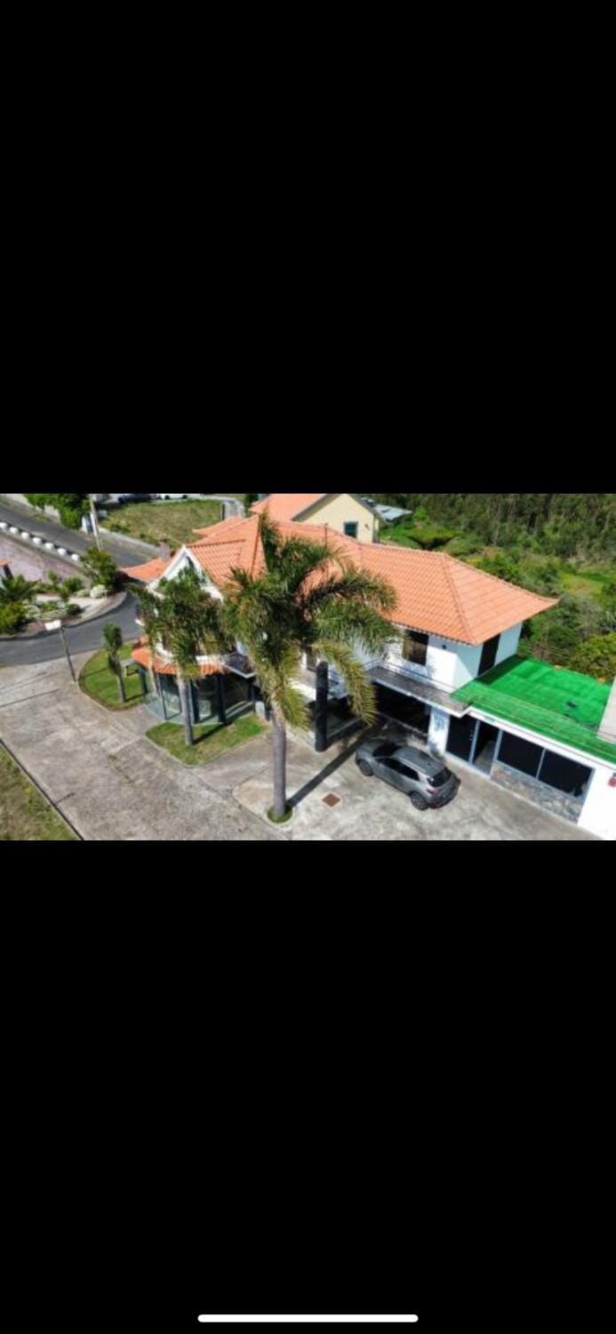 Hollywood villa Villa in Madeira District