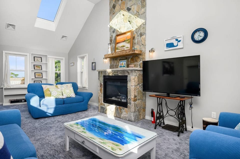 Town Neck Beachside Hideaway House in Sandwich
