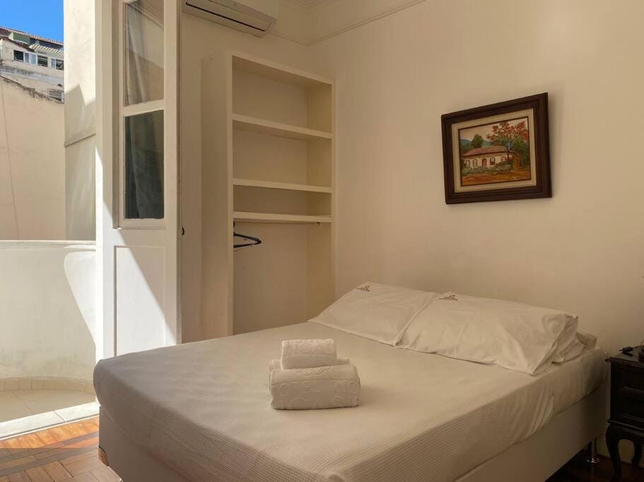 Apartamento Completo na Beira da Praia Apartment in Rio de Janeiro