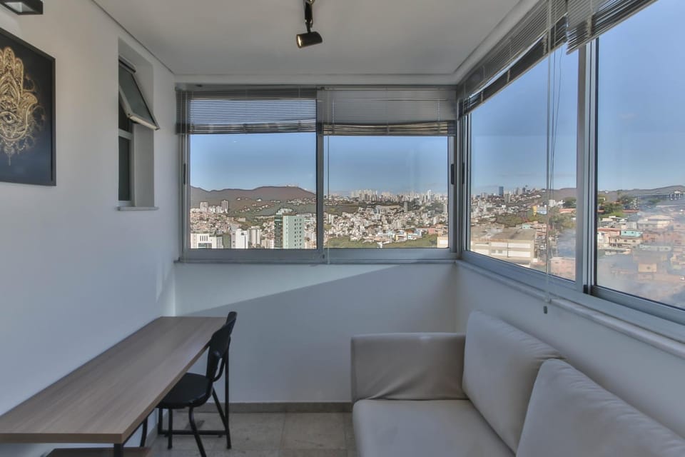 Flat com vista e localização privilegiada Apartment in Belo Horizonte