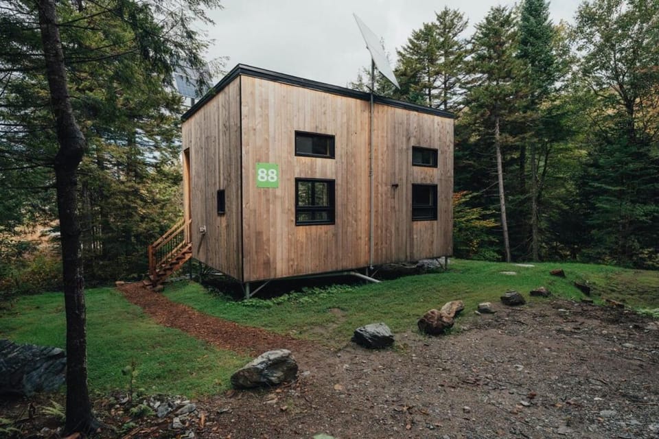 Cabin Zoobox 88 Cabin in Quebec