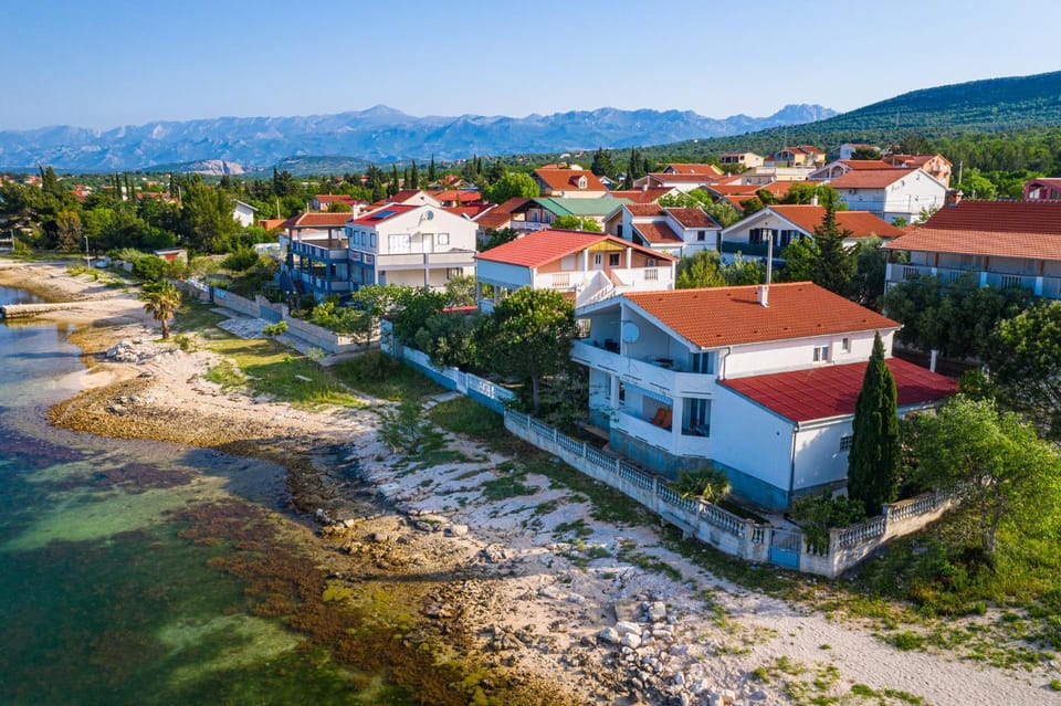 Apartments Dom Giricic Apartment in Šibenik-Knin County, Croatia