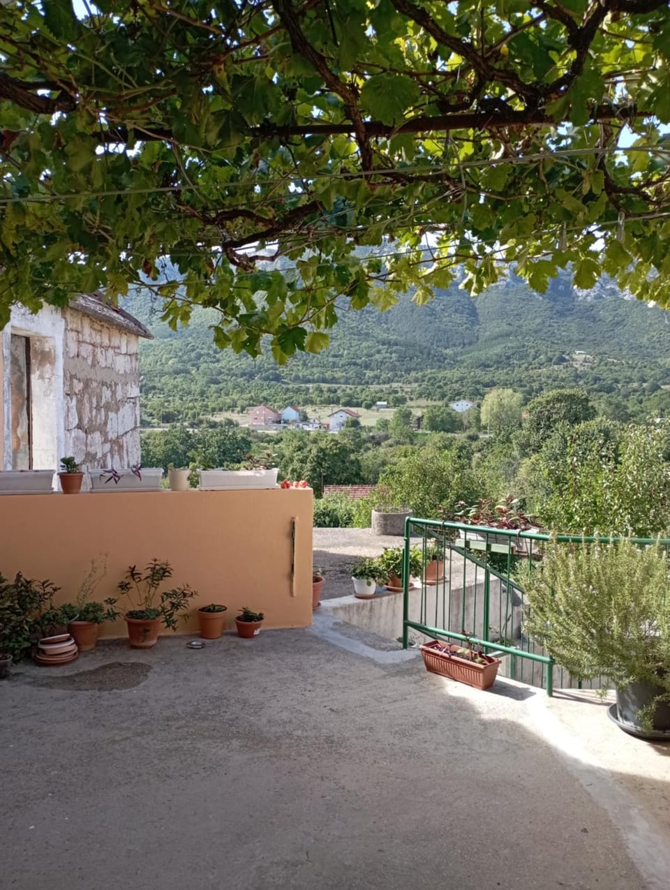 Day, Natural landscape, View (from property/room), Mountain view