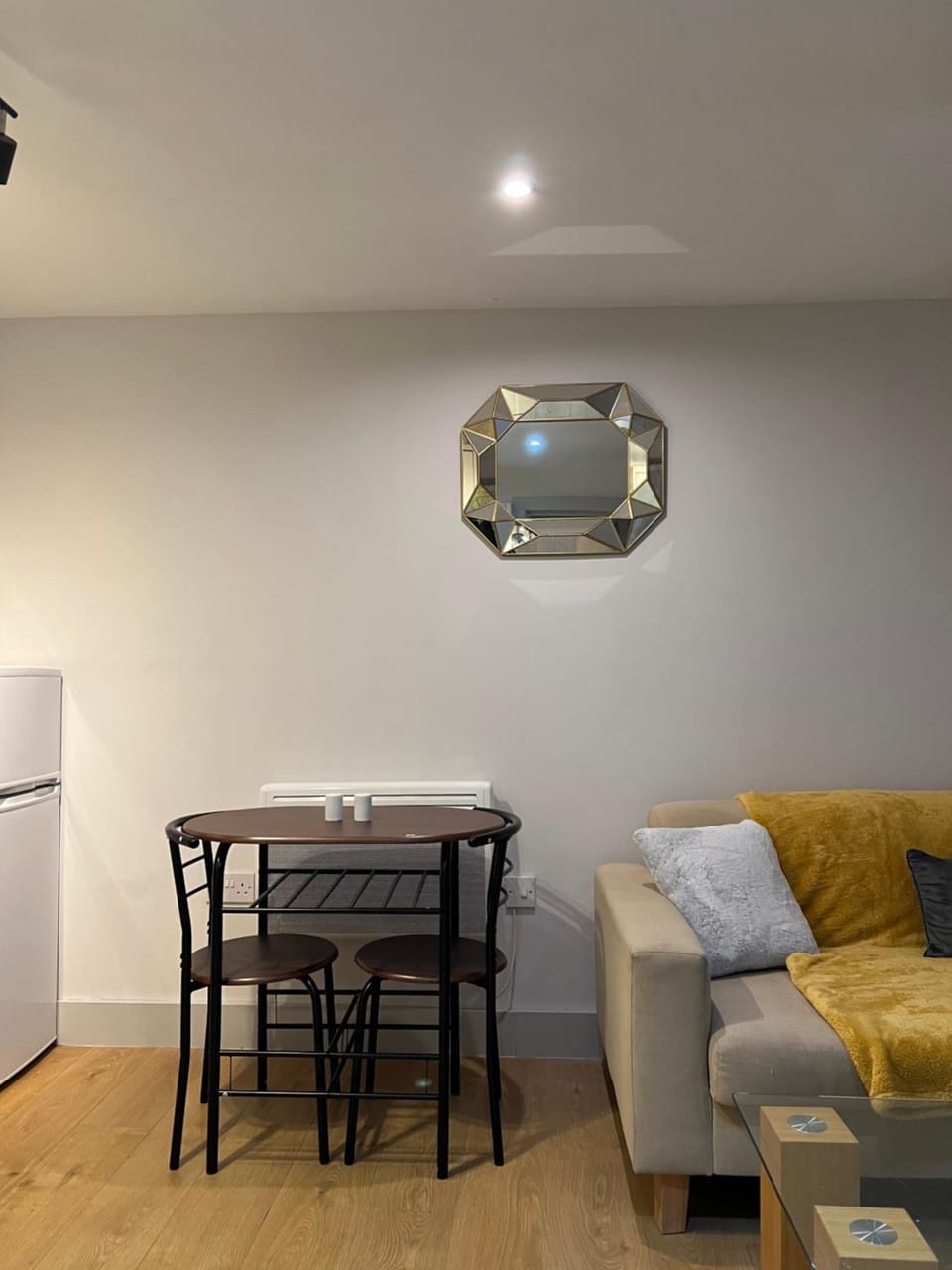Stonebarn Lane Apartment in Wales