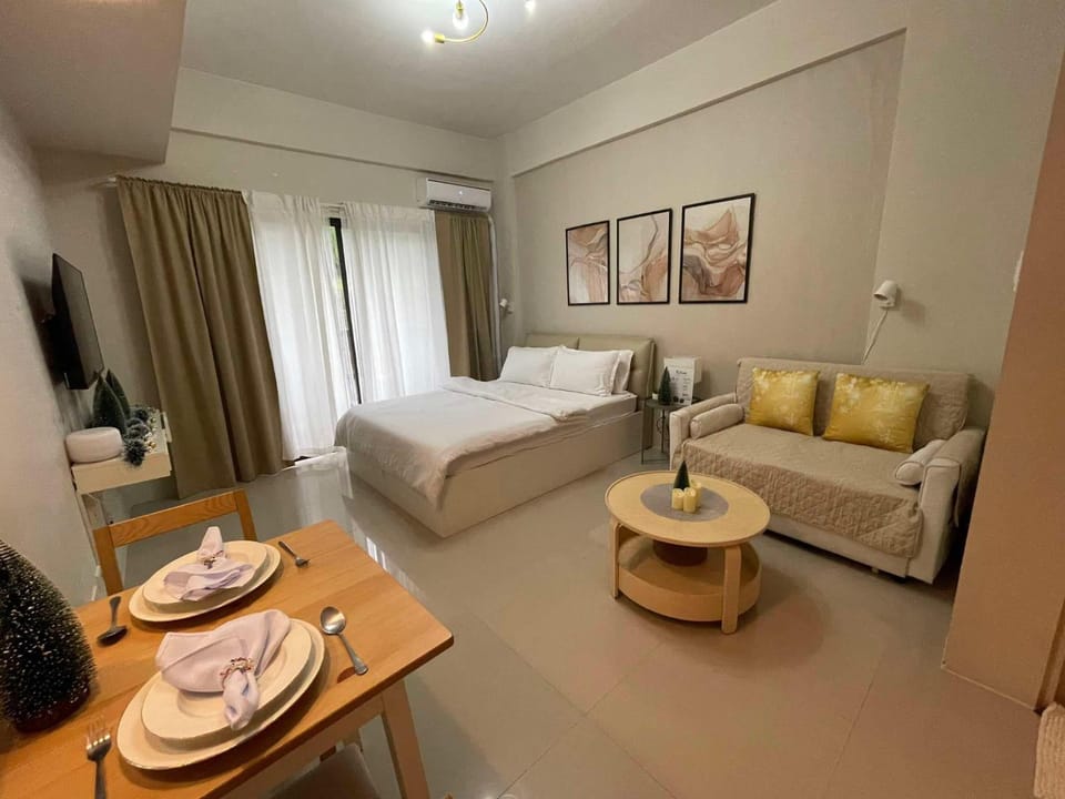 Crosswinds Tagaytay Holiday Home by KTCH Apartment in Tagaytay