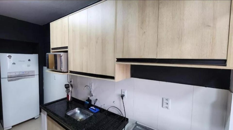Apartamento na quadra da praia Apartment in Santos