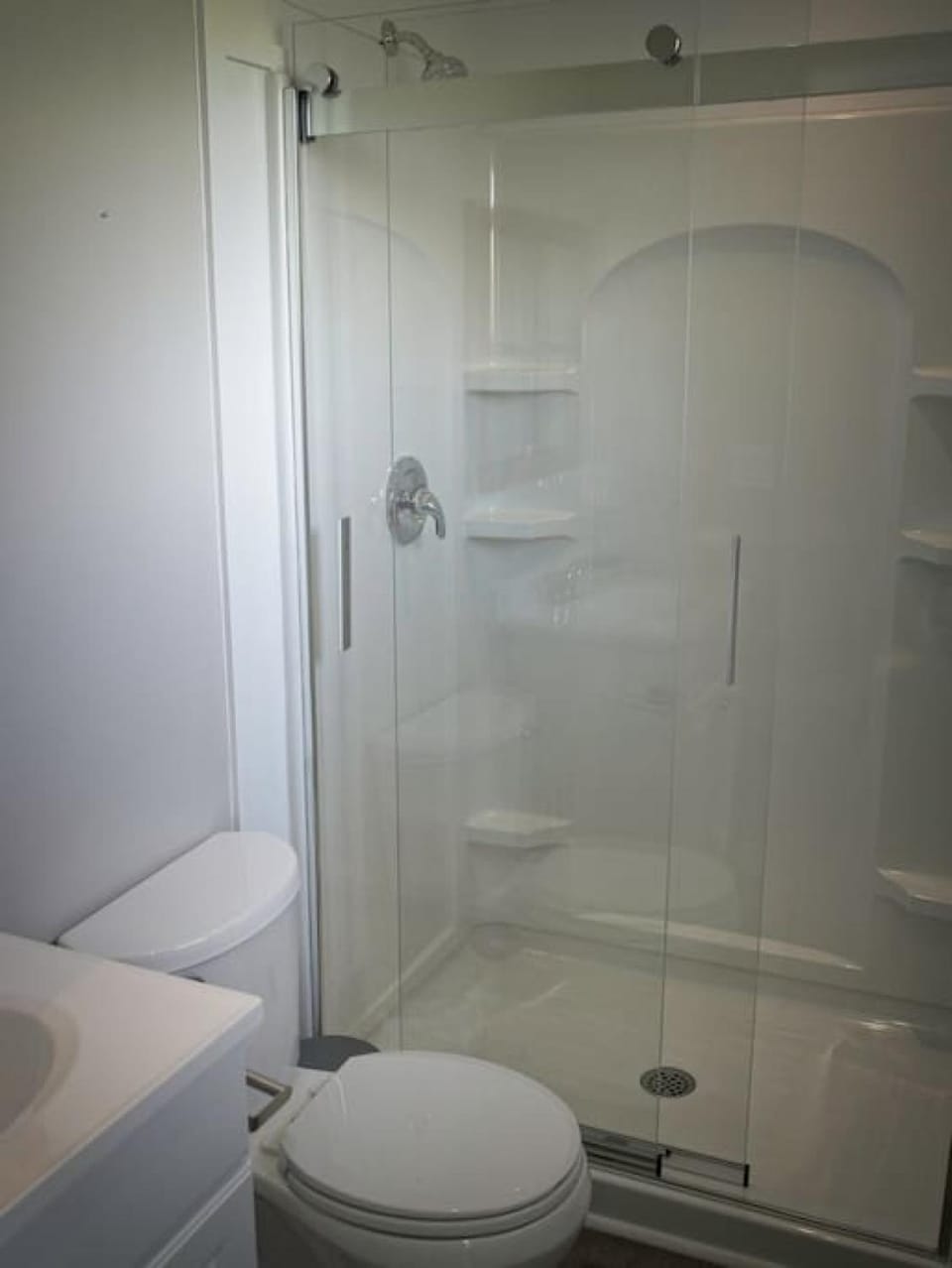 Gateside Chalets Expansive 6 Bedroom Hot Tub Near Village Blue Mountain Chalet in Grey Highlands