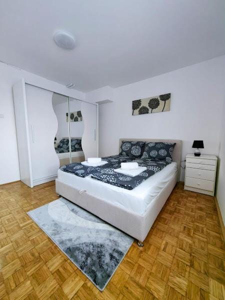 M lux Kragujevac Apartment in Serbia