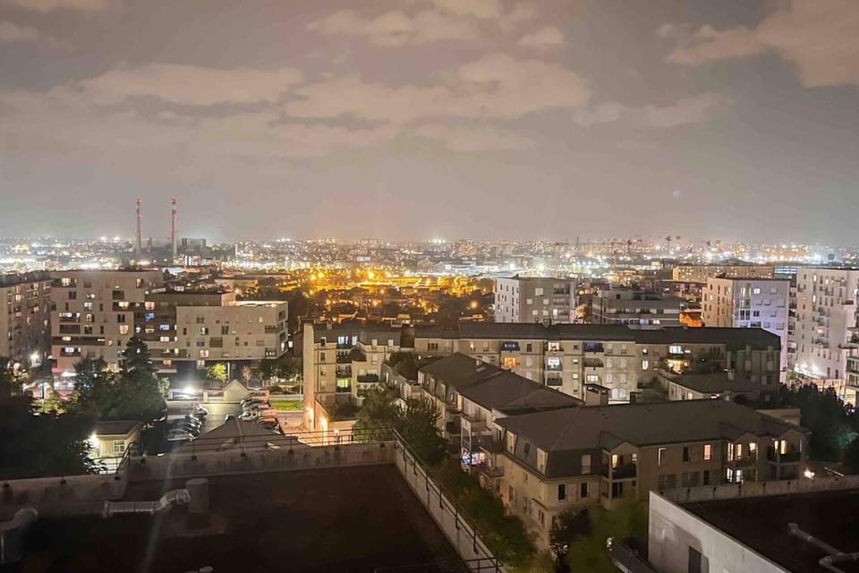 Night, Neighbourhood, City view, Street view