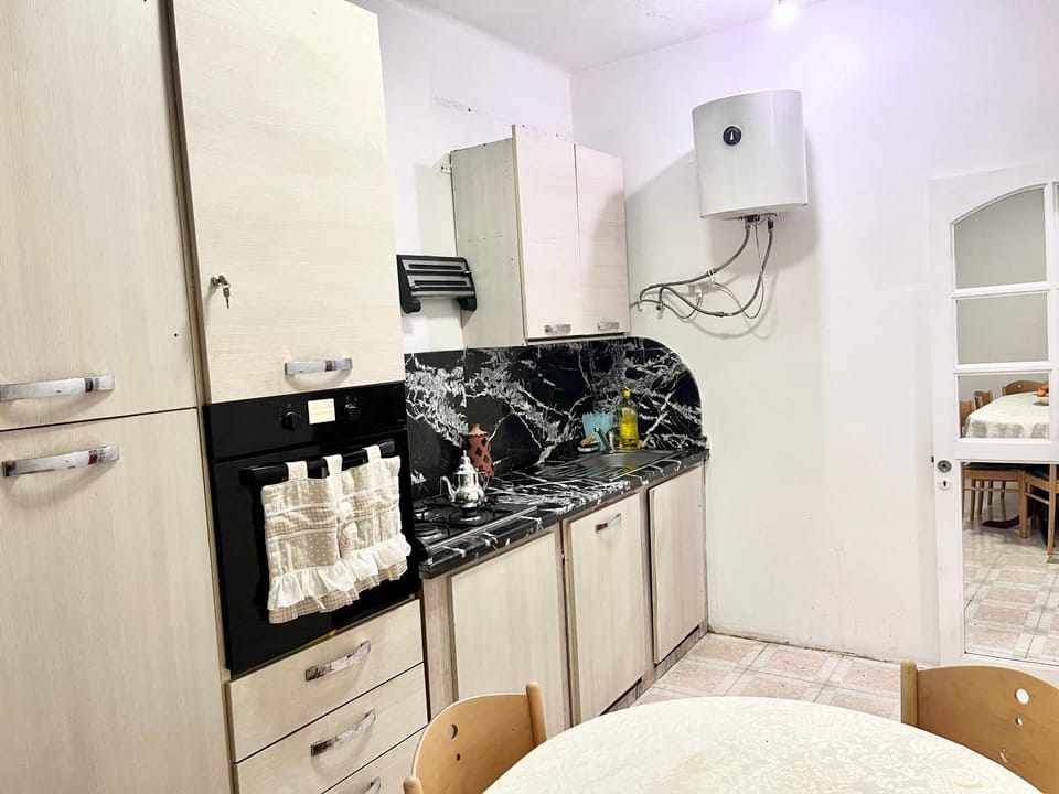 pet friendly, stove