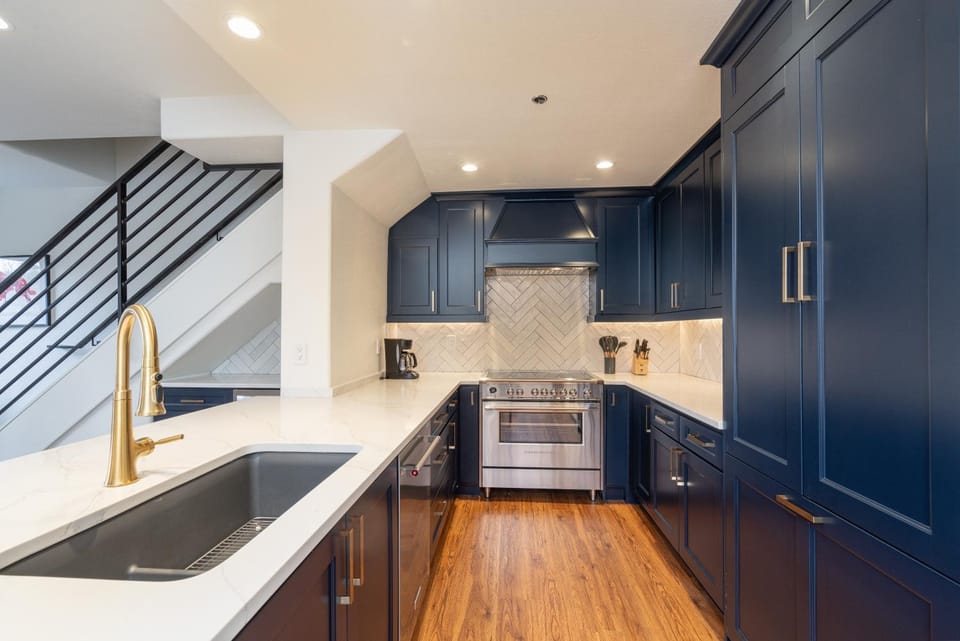 Bear Creek Lodge 406 by Alpine Lodging Telluride Apartment in Mountain Village