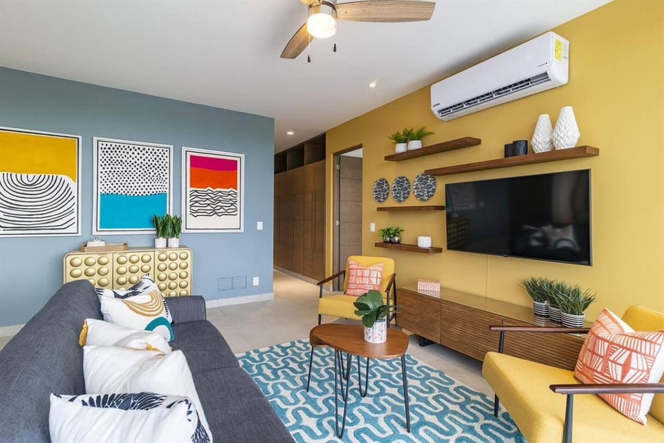 TV and multimedia, Living room, Evening entertainment, fireplace, air conditioner